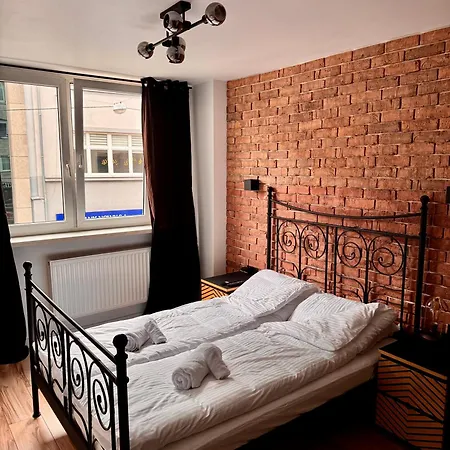 Cegla Na Szewskiej Вроцлав