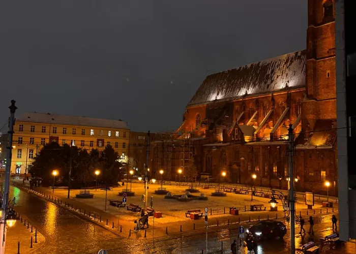 Cegla Na Szewskiej Апартаменты *