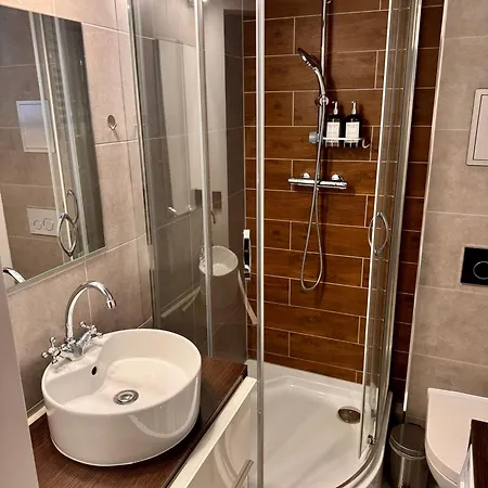 Cegła Na Szewskiej Apartament *